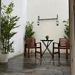 Amazing Apolonia * Lisboa