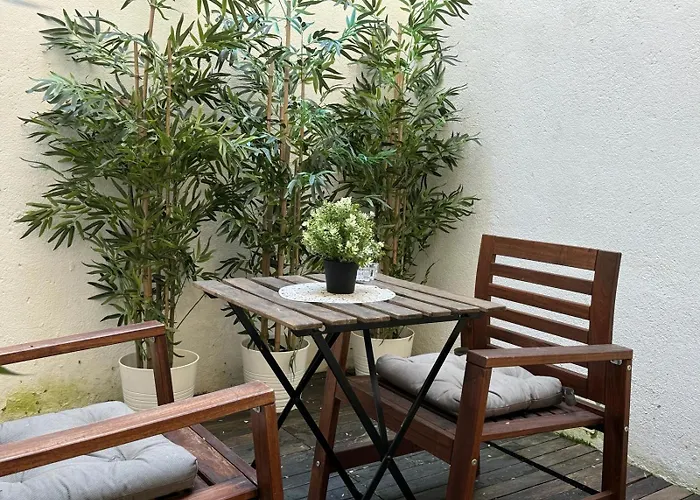 Amazing Apolonia Lisboa